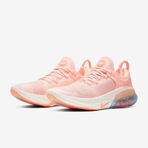 Women’s Nike size 7.5